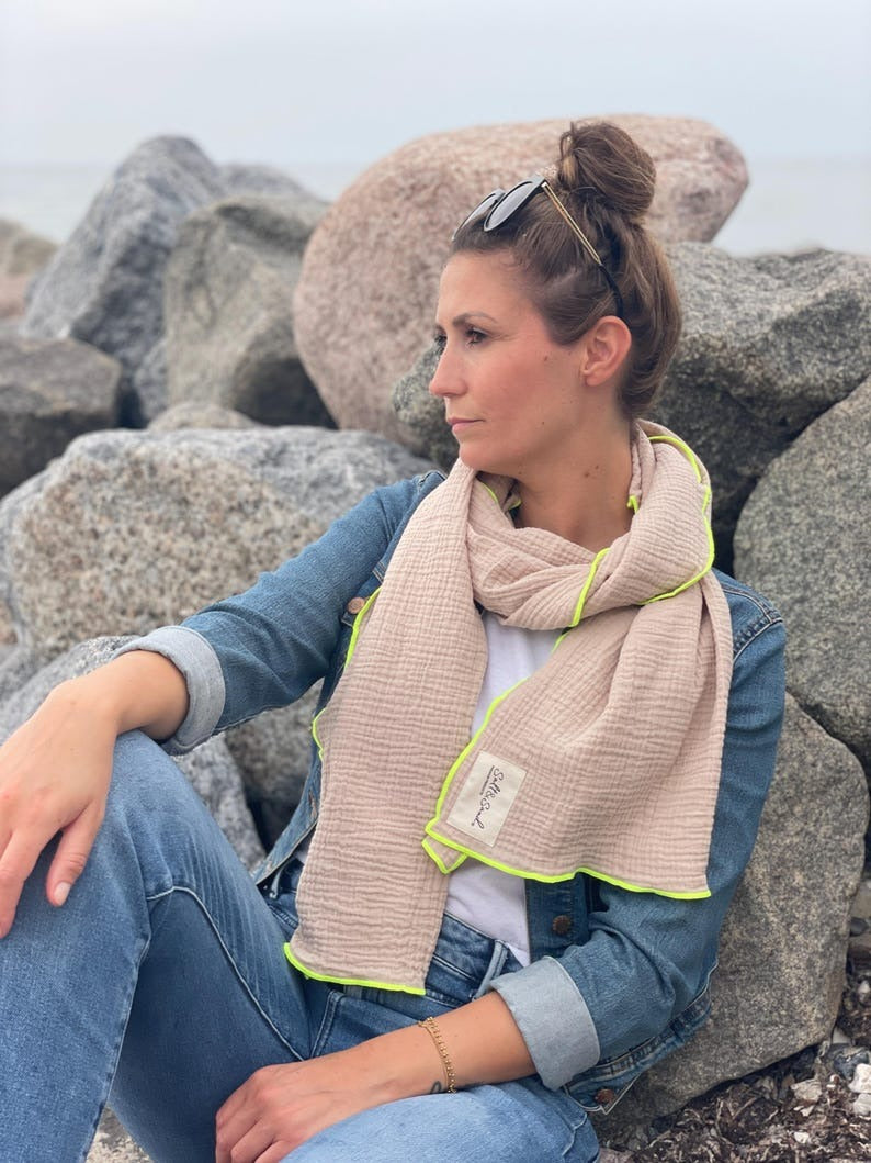 Musselin Schal Damen l Beige mit Neon Gelb