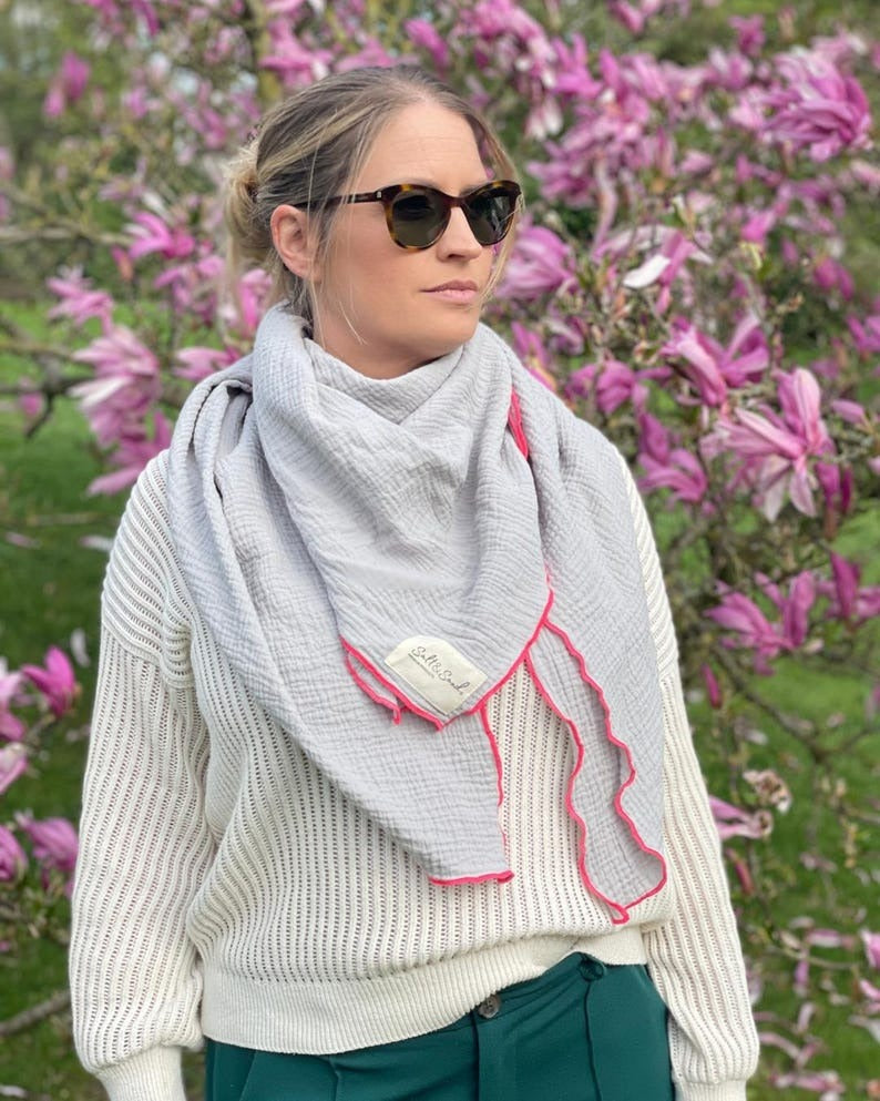 Musselin Tuch Damen l Grau mit Neon Pink